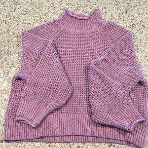American Eagle mock neck soft purple sweater.